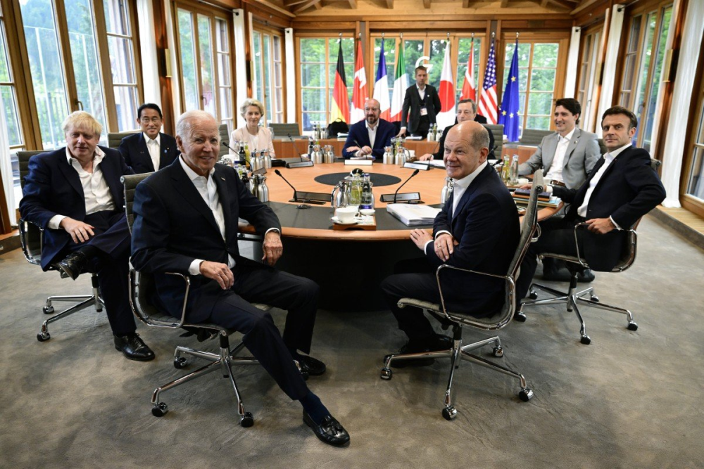 莫迪参加上合峰会，印度改口不对俄油限价：我们又不是G7成员国
