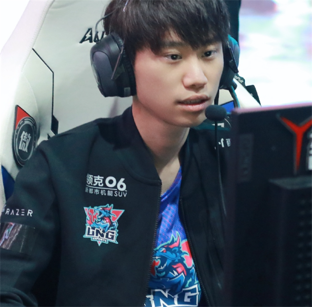 阿乐想借金咕咕洗自己?