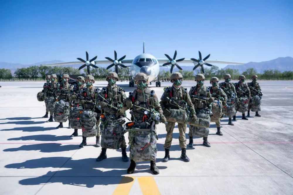 空降兵,72岁生日快乐!_腾讯新闻