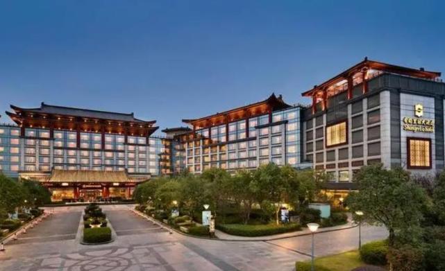 广西五星级酒店最多的城市,南宁也没这么多,它是广西旅游的龙头