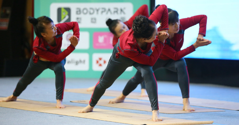 第二届北京健身瑜伽公开赛举行20个省市300余名运动员参赛普通水桶一桶水多少升