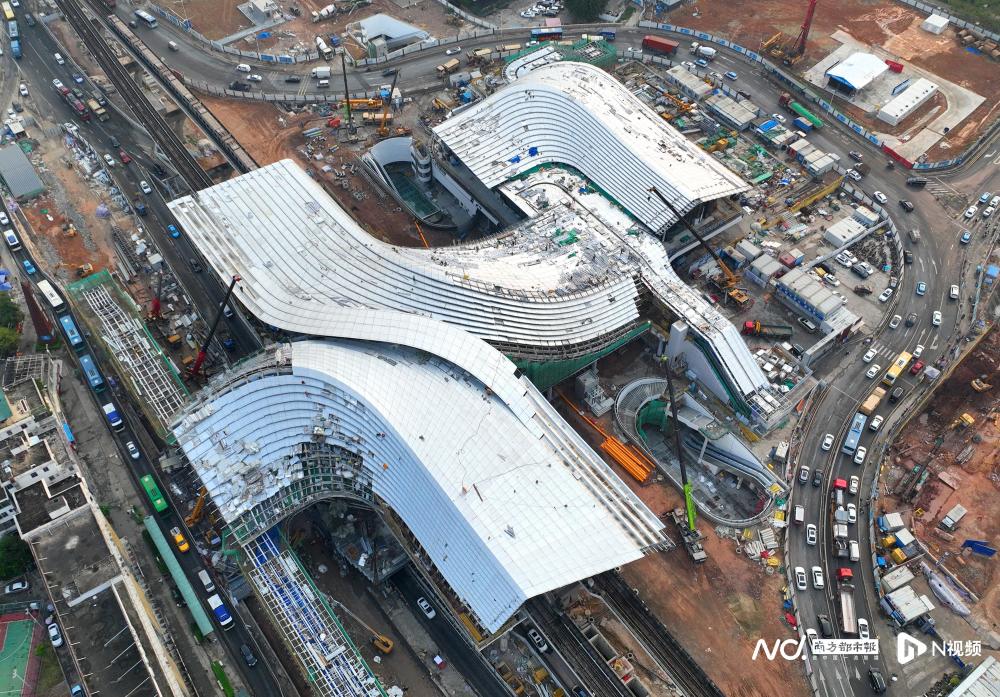 图集深圳14号线开通倒计时三大综合交通枢纽靓相抢先看