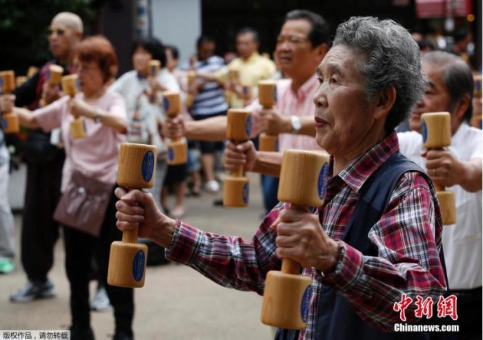 创新高！日本百岁老人数量首次破9万连续52年增长