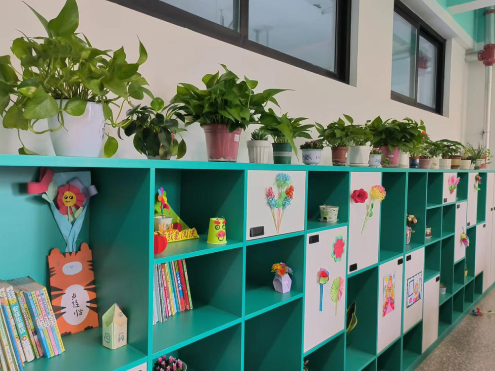 构建最美图书角让阅读触手可及