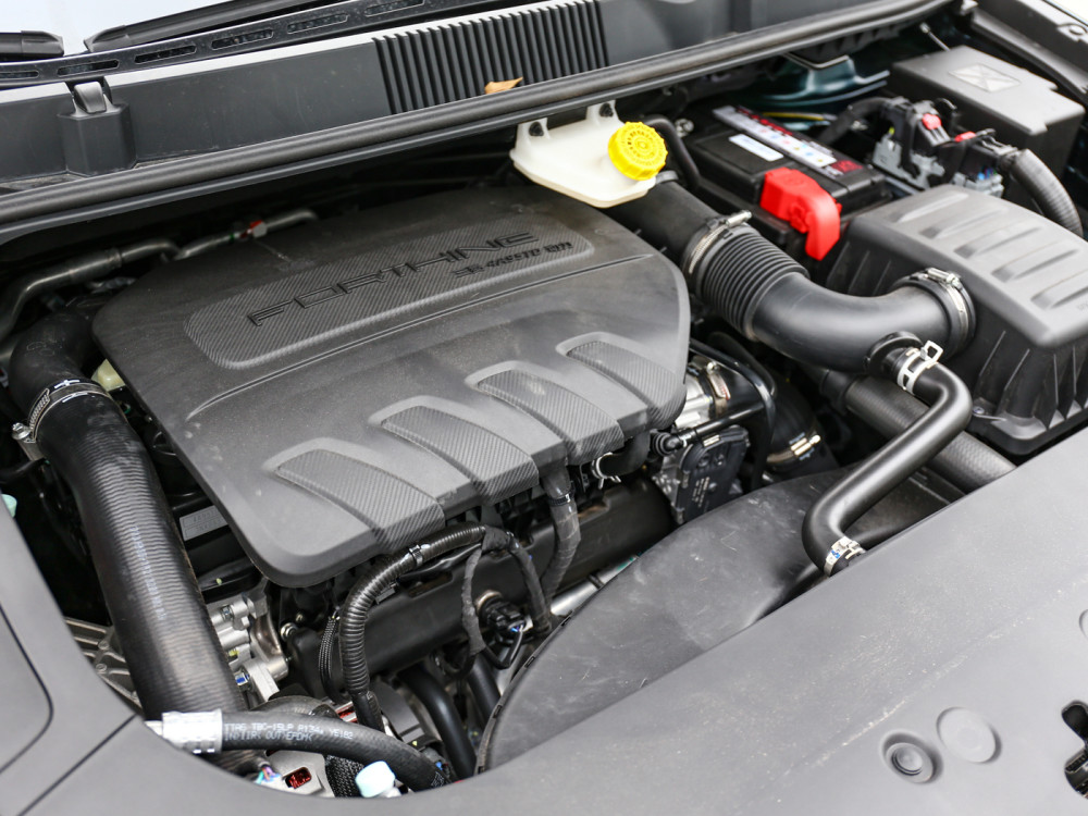 游艇也是超级立方ema架构下的产物,搭载沈阳航天三菱生产的4a95td的1.