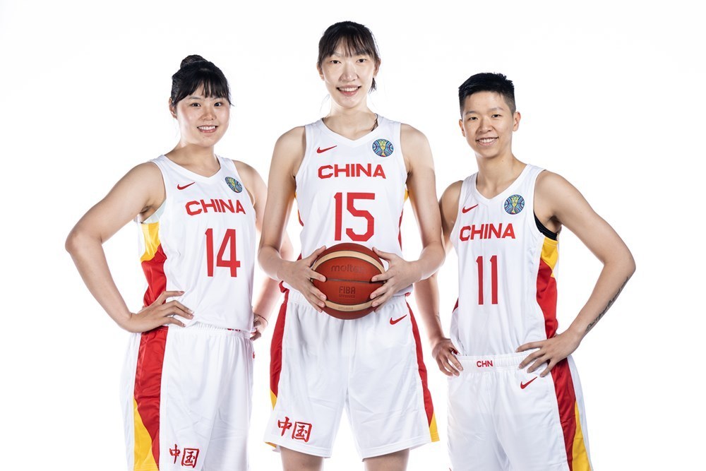 女篮世界杯媒体日中国女篮官方组图12人名单基本确定
