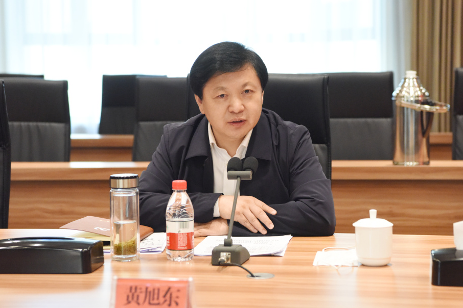 黄旭东看望慰问许昌援疆干部人才时指出:站稳政治立场 积极努力工作