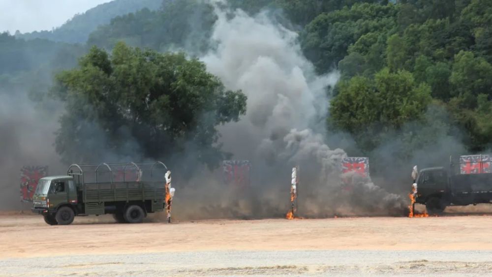 對接戰場錘煉保障尖兵湘魯版三年級上冊英語單詞表2022已更新(網易/新華網)600096云天化