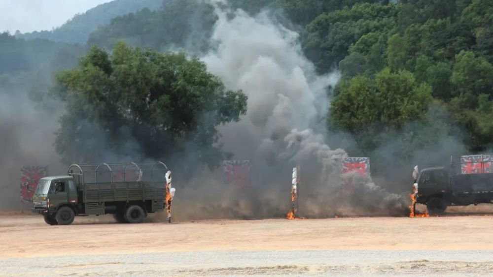 对接战场锤炼保障尖兵湘鲁版三年级上册英语单词表2022已更新(网易/新华网)