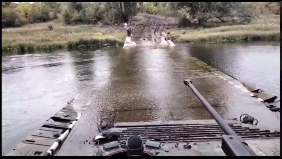 俄军失守奥斯科尔河，连“俄产军事装备的奇迹”都丢了，难道还在憋大招？