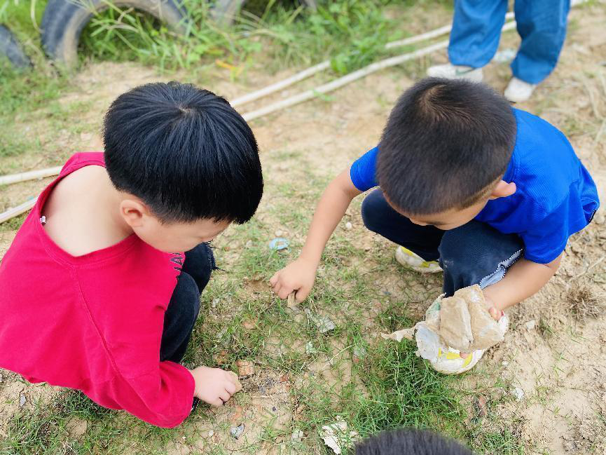 侯寨中心幼儿园:垃圾分类始于心,美化环境我先行