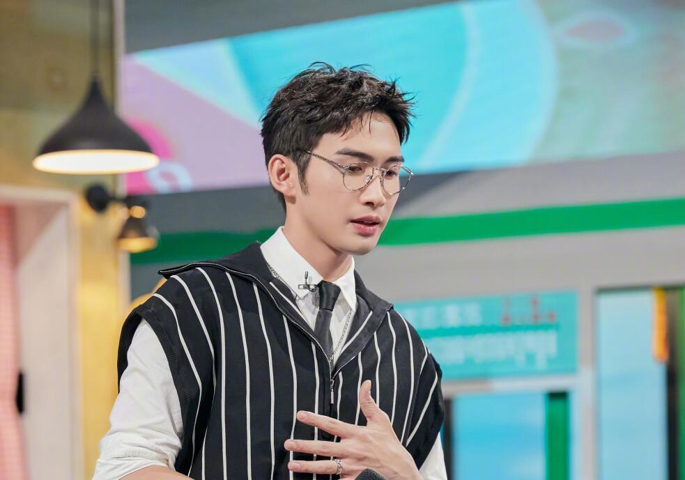 张彬彬的"争议",是给《你好星期六》最大的体面插图3