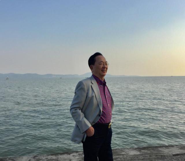 87岁作曲家陈钢：这些故事我再不讲，就被遗忘了_腾讯新闻