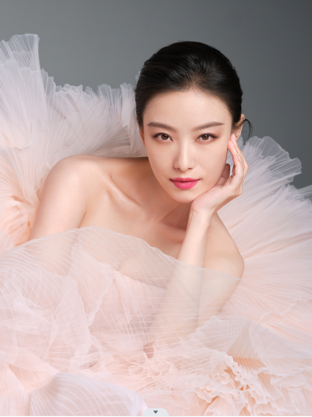 倪妮成为兰蔻全球护肤与香水代言人!