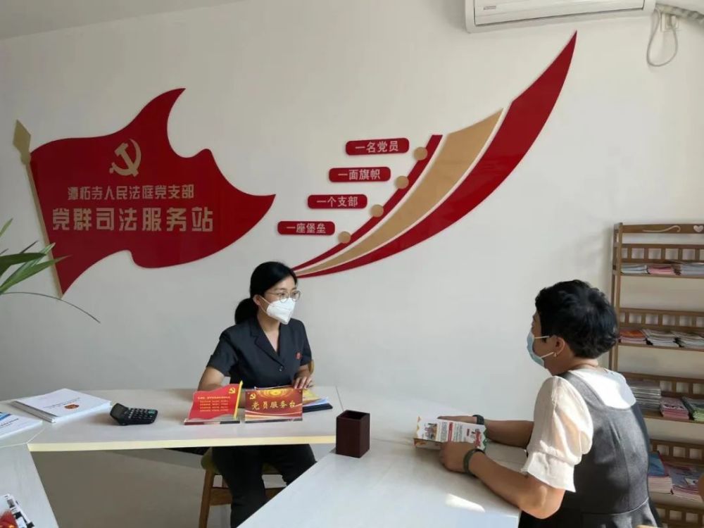 北京警方通报：赵某某已被刑拘，网民对某艺考机构人员的举报在调查中