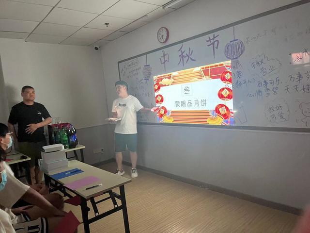 武汉艺术生文明课高考英语培训学校怎么选_腾讯新闻插图