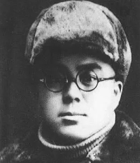 义勇军失败后,李海峰投靠了曾在东北军任连长的李文斌森林警察大队,并