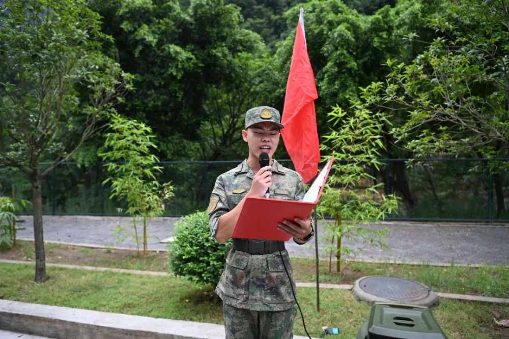 普京宣布部分动员，俄防长：俄罗斯实际上是在与西方“集体交战”