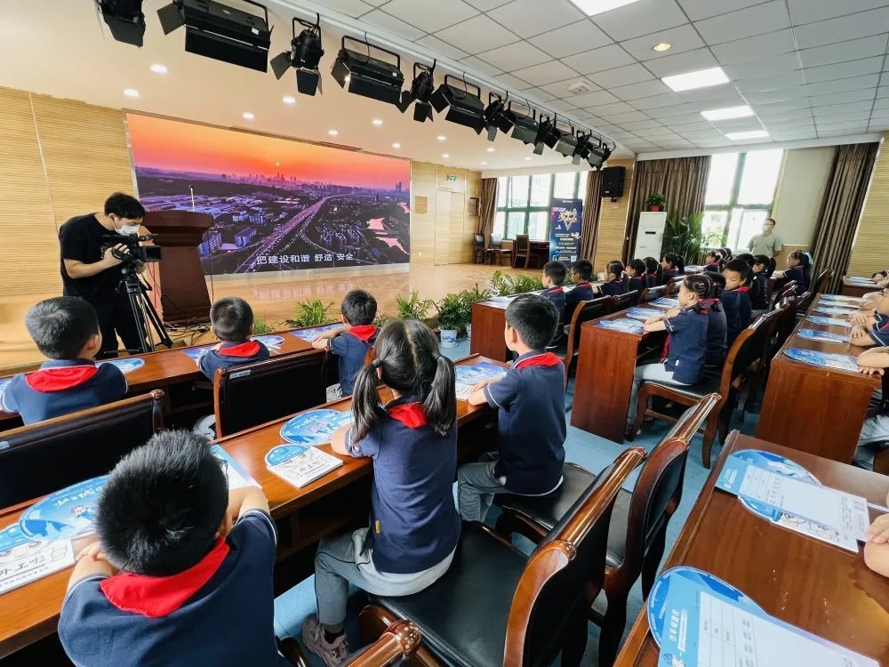 南京市浦口區新浦實驗小學就在昨日,