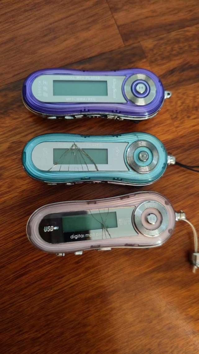 记忆中最早的mp3播放器_腾讯新闻