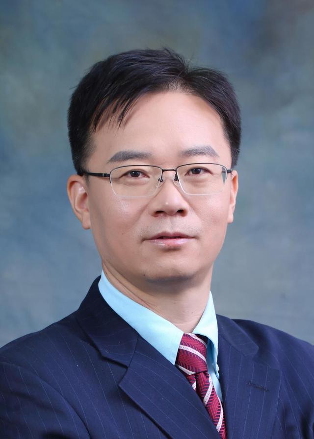 计算机学院:李建欣教授,罗洪斌教授潘翀副教授可以说是北航土生土长的