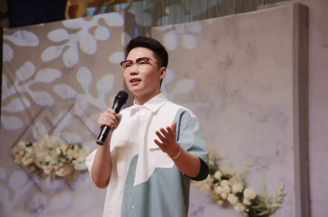 张皓强:用音乐点亮家乡名片_腾讯新闻