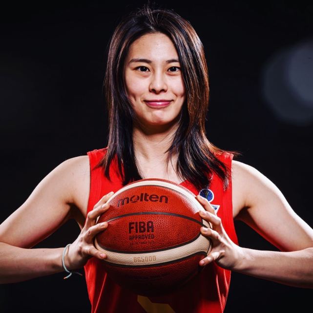 中国女篮本届世界杯5大美女:李月汝第三李梦第二,张茹天下第一!