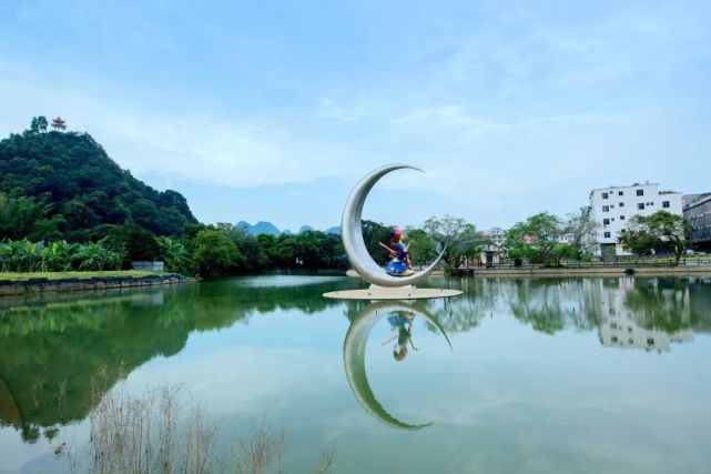 天等县打造红石榴主题公园