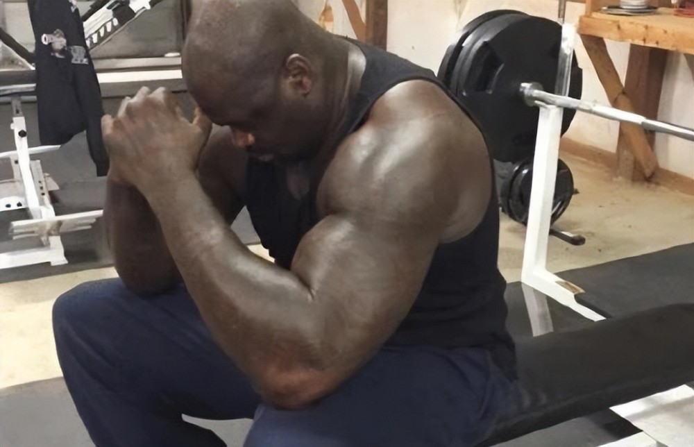 50岁奥尼尔晒腹肌照,这体格来到现在nba就是碾压_腾讯新闻