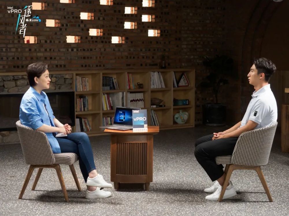 杨澜访谈录逐风者第三季对话武大靖竭尽全力才能追上风的速度