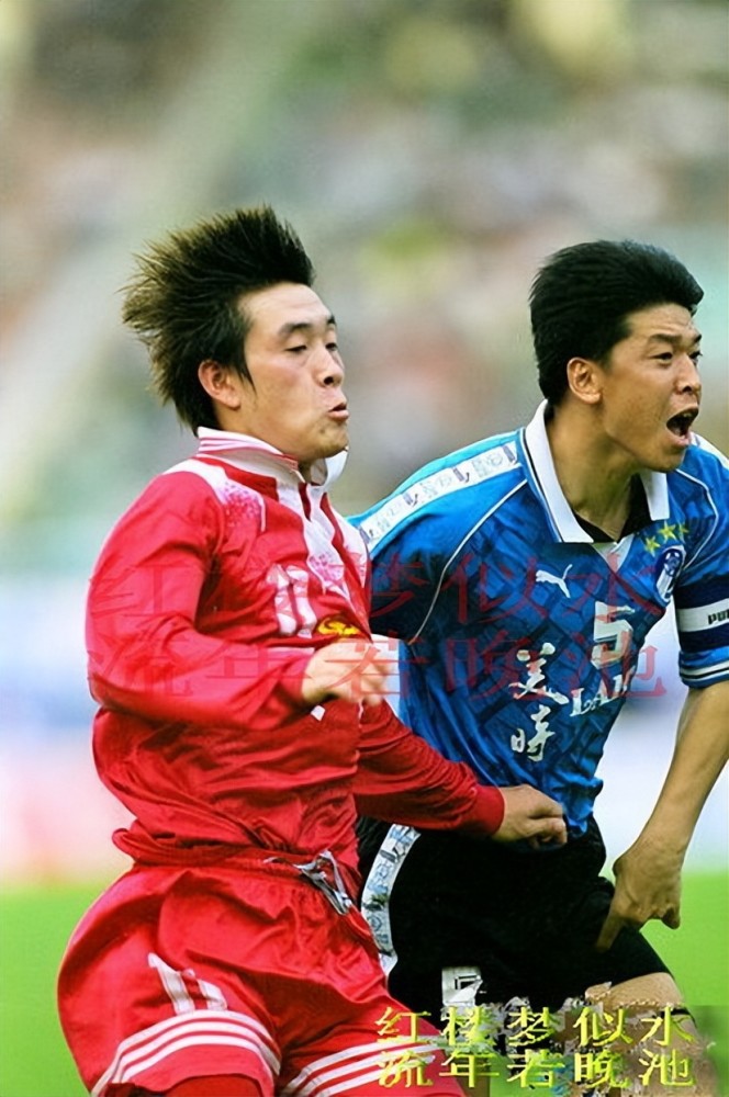 大连万达则用小将王鹏换下汉斯,保持前场冲击力.