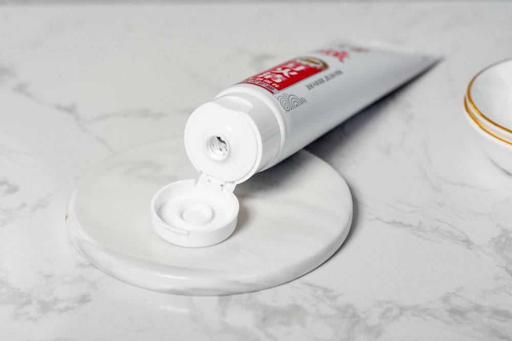 宝宝牙膏应如何选购?_腾讯新闻