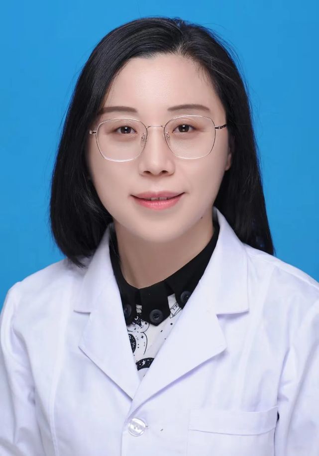 本期《健康生活》邀请到云南省第一人民医院口腔医学中心副主任郭慧