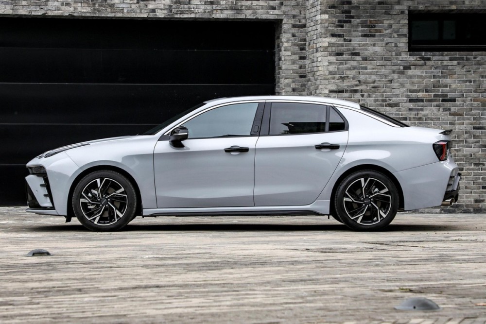 48万起 新增混动车型 全新一代领克03家族正式上市_腾讯新闻