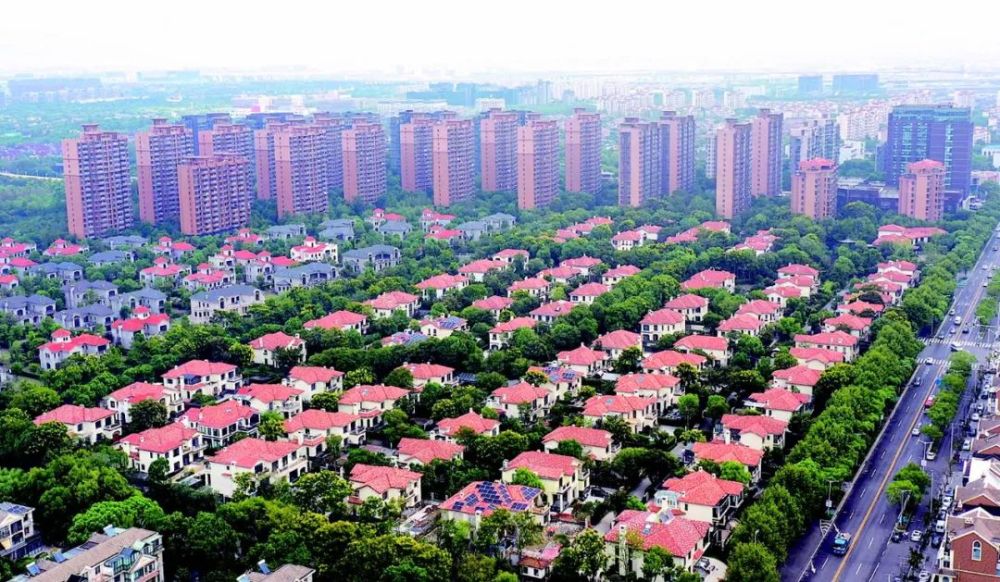 非凡十年九里亭街道聚焦三新一中心建设目标书写高质量发展高效能治理