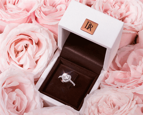 dr钻戒被曝成本4千卖1.5万 官方回应