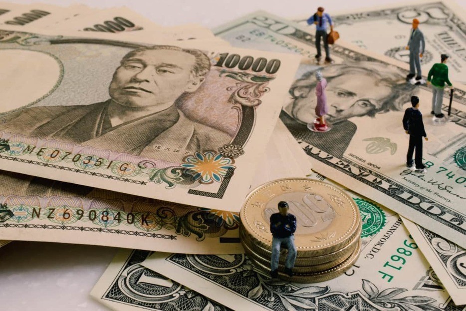 日本央行时隔24年针对日元大幅贬值超过1美元兑145日元时干预外汇市场