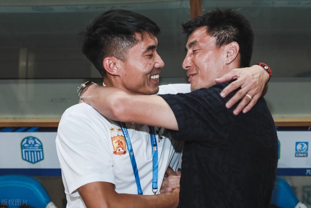 沧州雄狮坎特大四喜搅乱争冠保级形势武汉三镇危局乍现