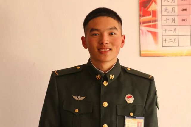 上等兵荣立三等功