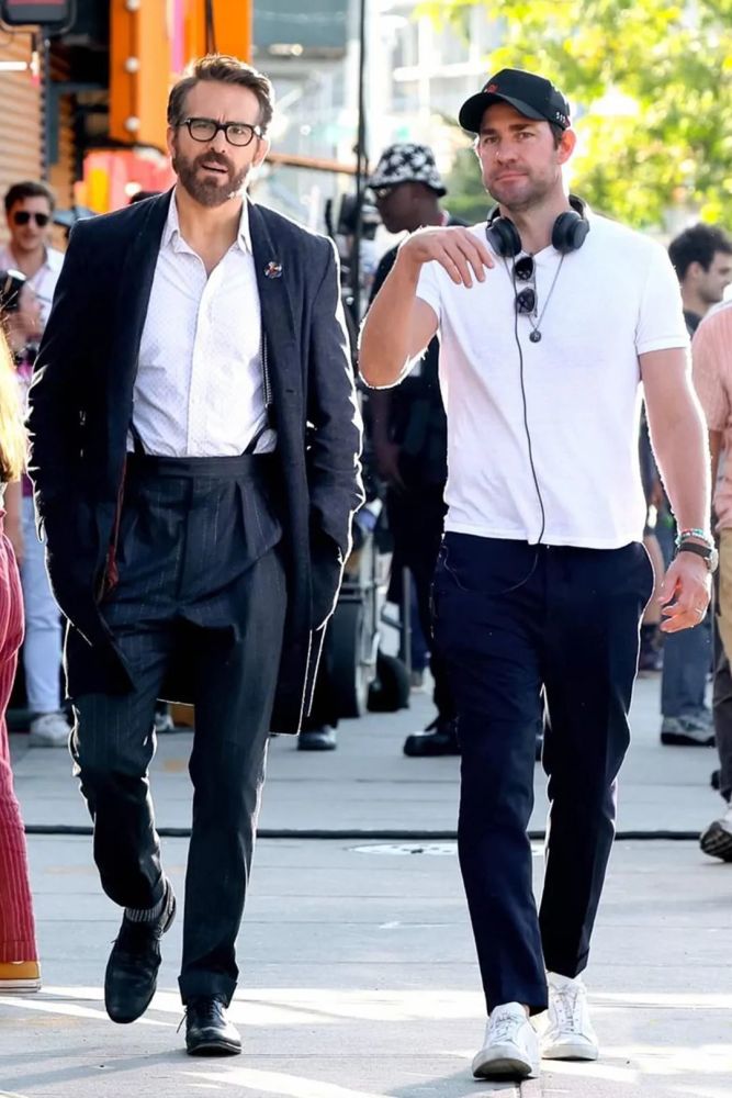 男星街拍|王鹤棣困到睁不开眼?小贱贱喜提第四胎!_深圳热线