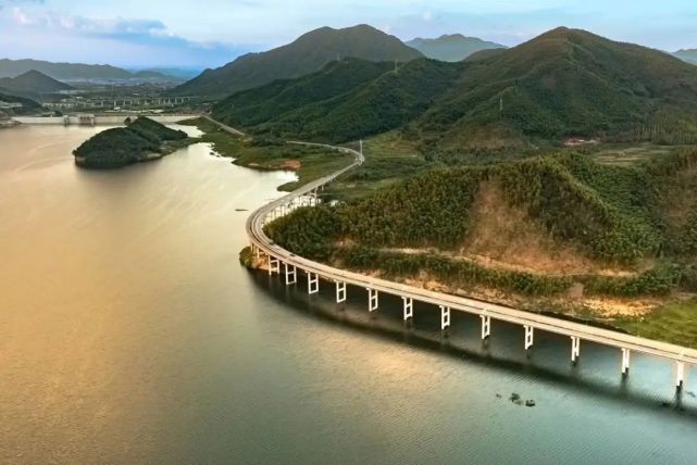 秋水共长天一色葛岙水库防洪功能已初步显现