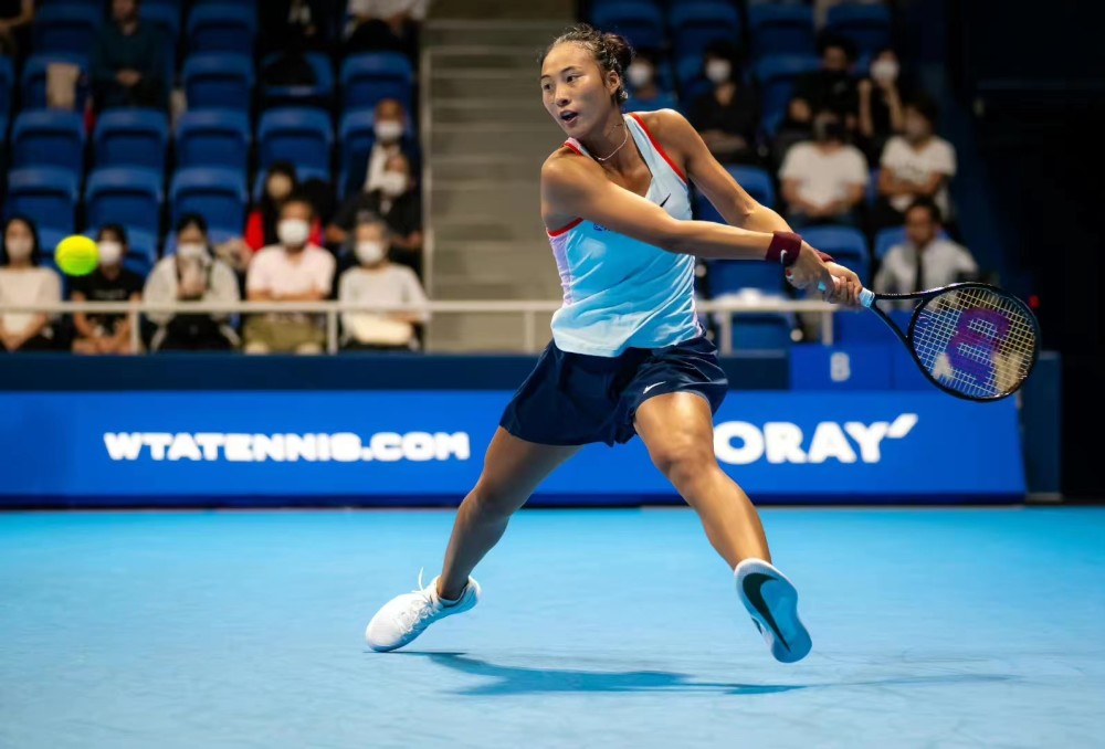 郑钦文夺得泛太平洋女子网球公开赛女单亚军