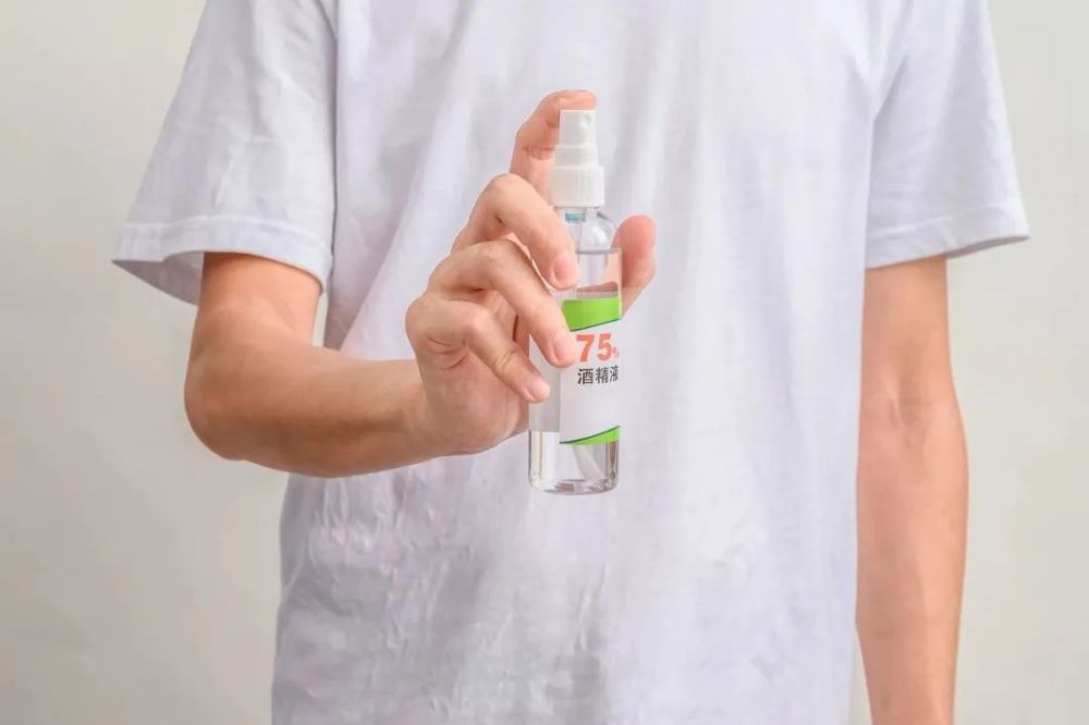 如何正确使用酒精,更好发挥它的作用?一起来看～_腾讯新闻