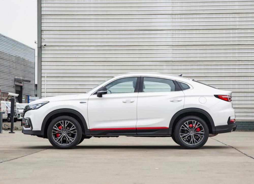 长安版小x6溜背帅过冠道新款起步11万多不好卖