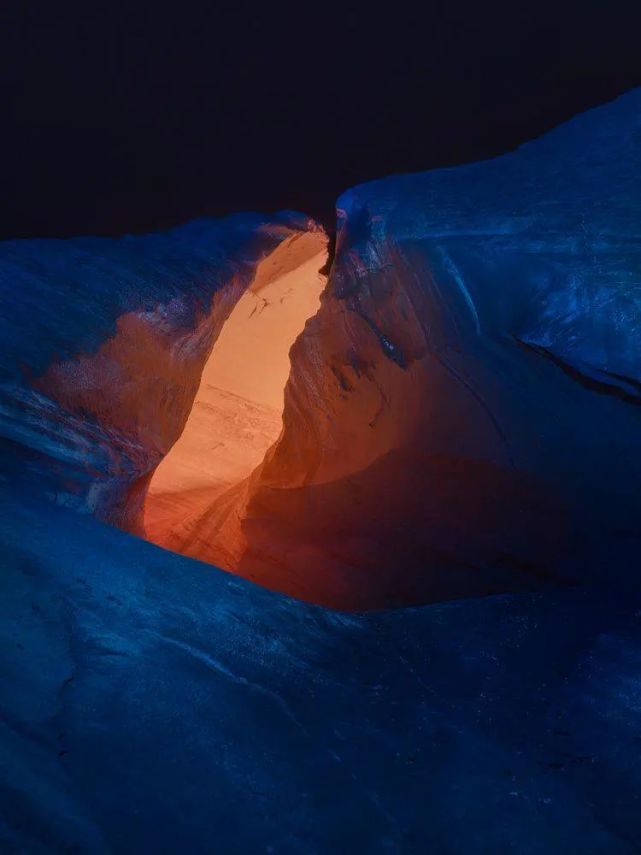 美得不像话,摄影师用紫外线摄影,让你看到一个神奇的世界