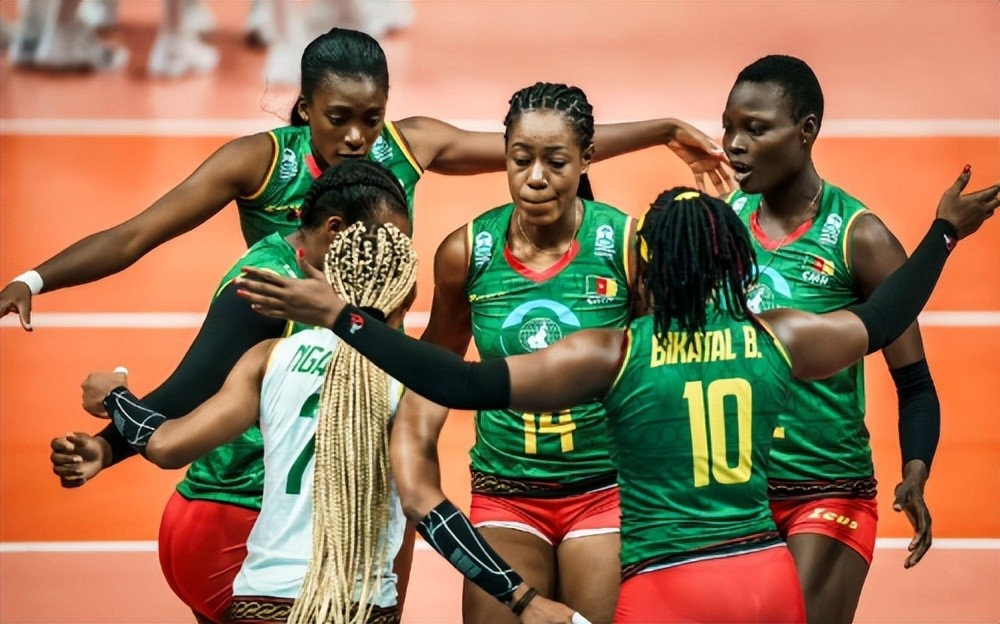 荷兰女排30横扫喀麦隆队取得两连胜晋级在望单局2511