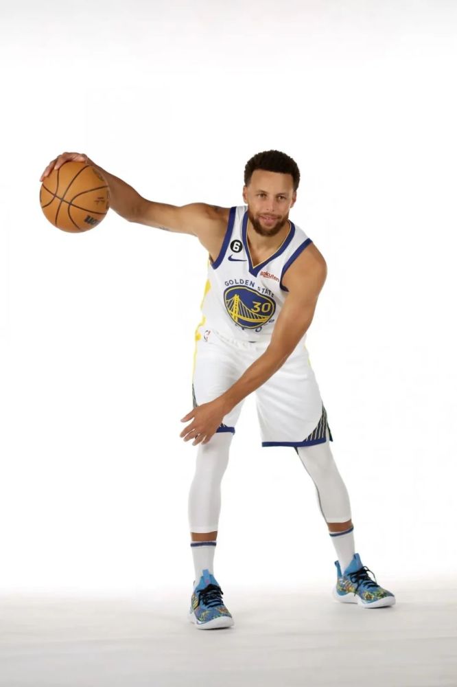 勇士定妆照来了!_腾讯新闻