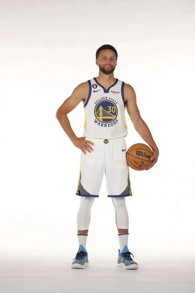 勇士定妆照来了!_腾讯新闻