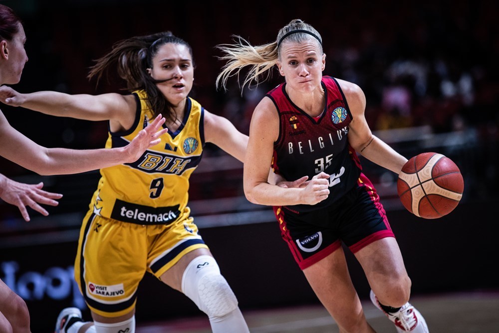 比利时女篮30分大胜三胜一负昂首出线波黑女篮四连败无缘晋级