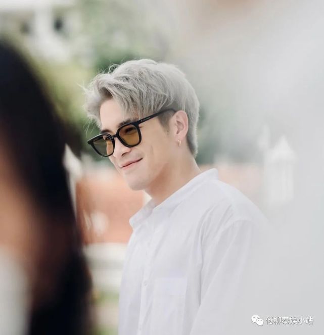 铁汉柔情,相思成灾,alek:bow去澳大利亚拍戏的那段日子,我就是想见她